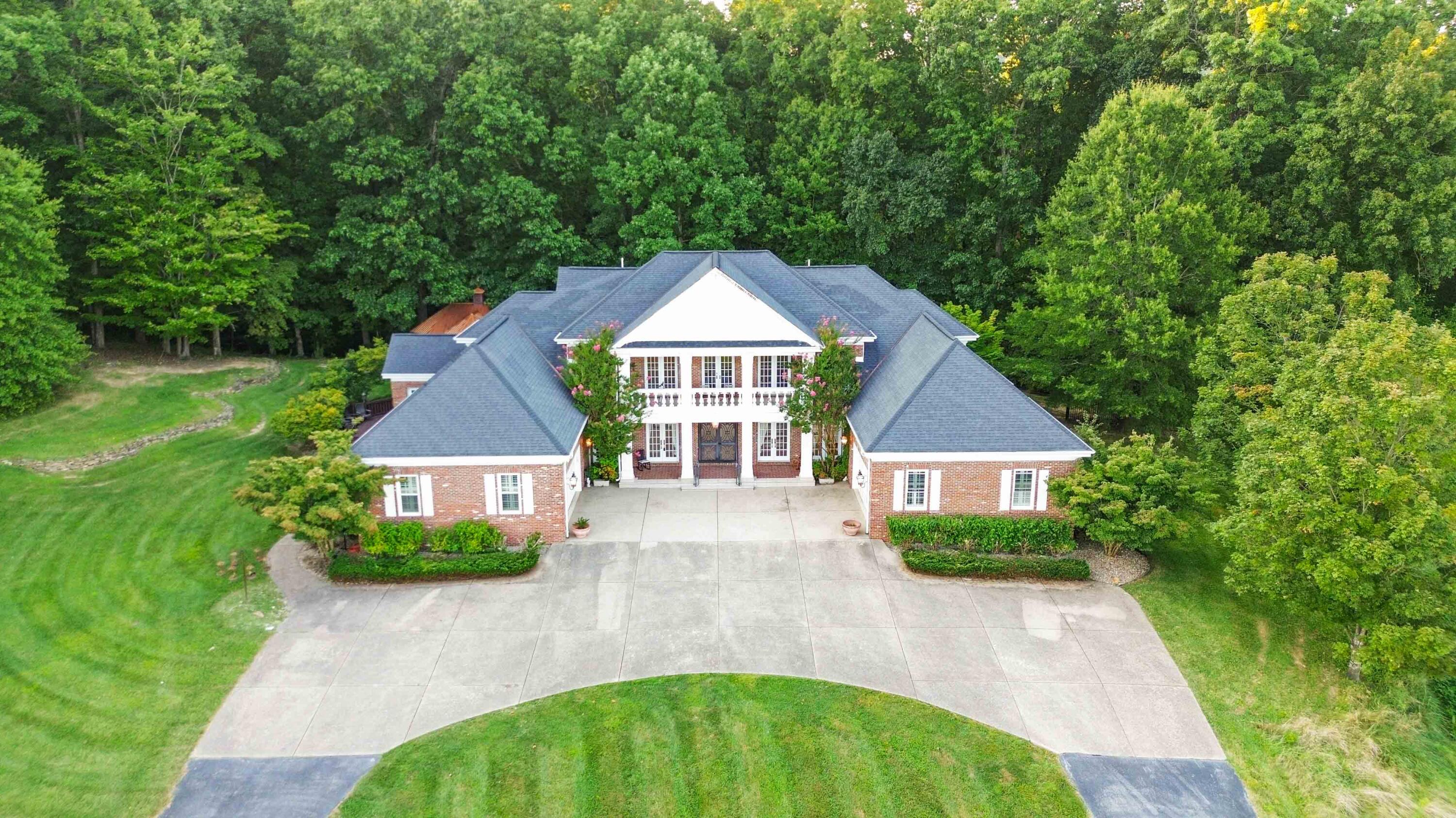 925 Conley Road London, KY 40744 - Photo 3 of 109 096
