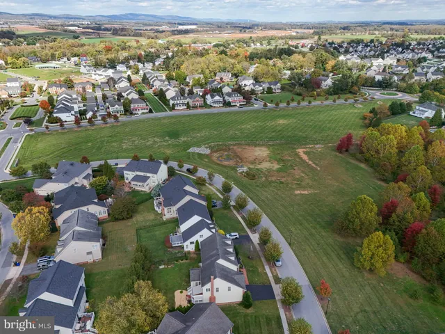 $725,000 | 5504 Young Family Trail East, Adamstown, MD 21710