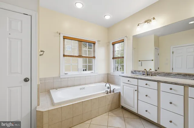 $725,000 | 5504 Young Family Trail East, Adamstown, MD 21710