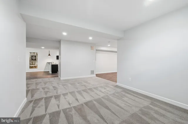 $725,000 | 5504 Young Family Trail East, Adamstown, MD 21710