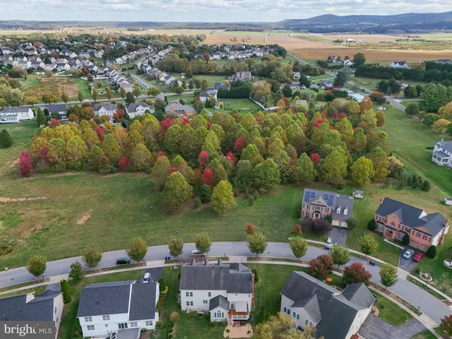 $725,000 | 5504 Young Family Trail East, Adamstown, MD 21710