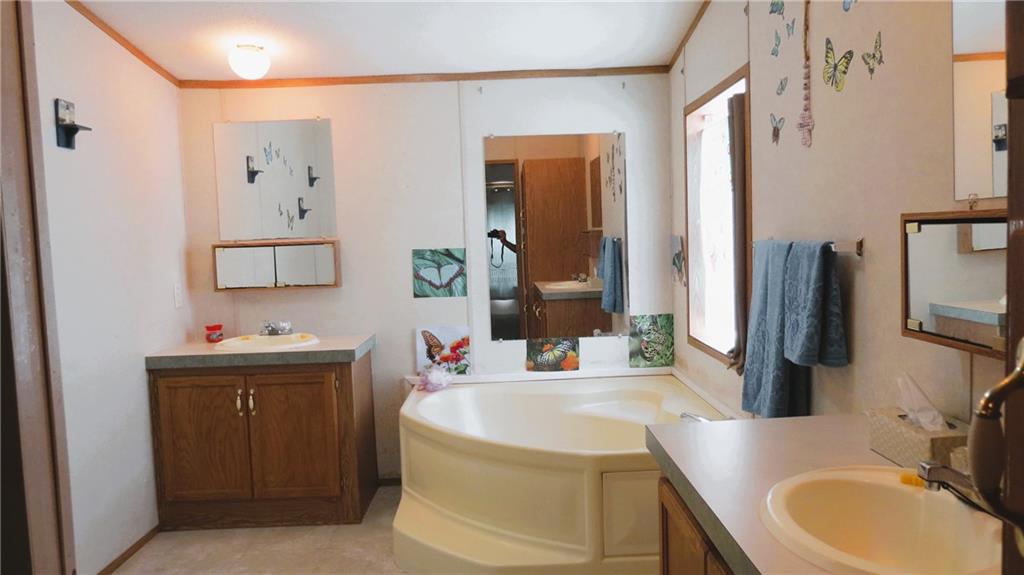 194 Castle Road Washington, PA 15301 - Photo 17 of 25 Gallery Image 17