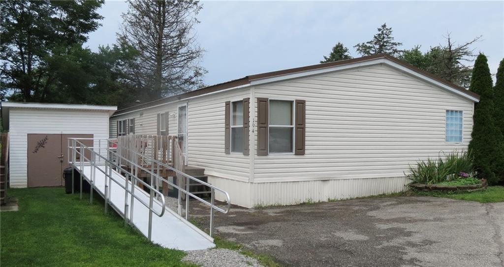194 Castle Road Washington, PA 15301 - Photo 2 of 25 Gallery Image 2