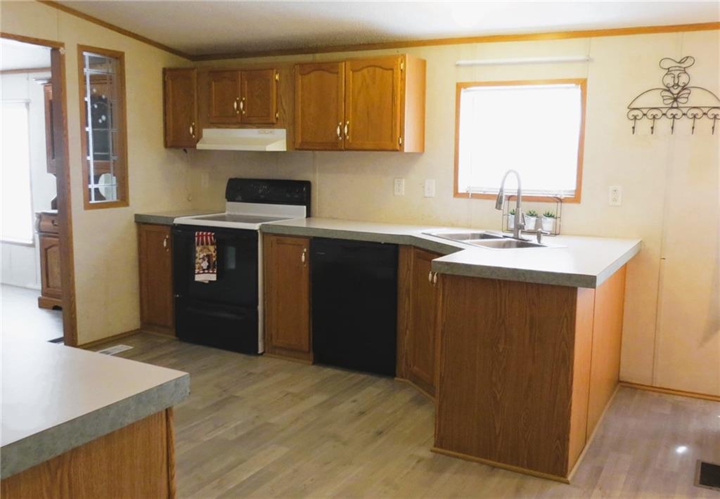 194 Castle Road Washington, PA 15301 - Photo 7 of 25 Gallery Image 7