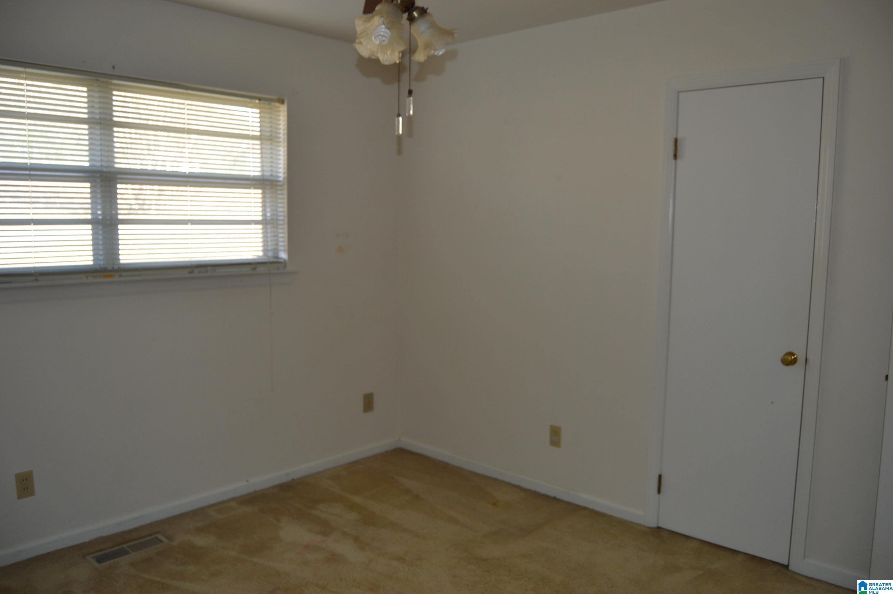 5429 Robin Circle Adamsville, AL 35005 - Photo 17 of 64