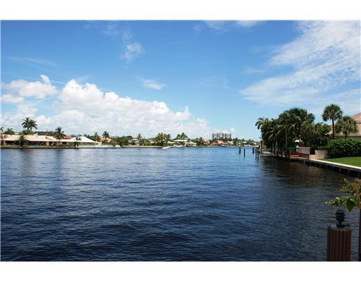 27 Saranac Road Sea Ranch Lakes, FL 33308 - Photo 1 of 3 View