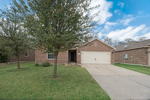 $2,200 | 1904 Fairbanks Drive, Princeton, TX 75407
