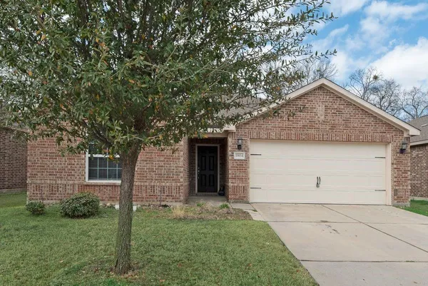$2,200 | 1904 Fairbanks Drive, Princeton, TX 75407