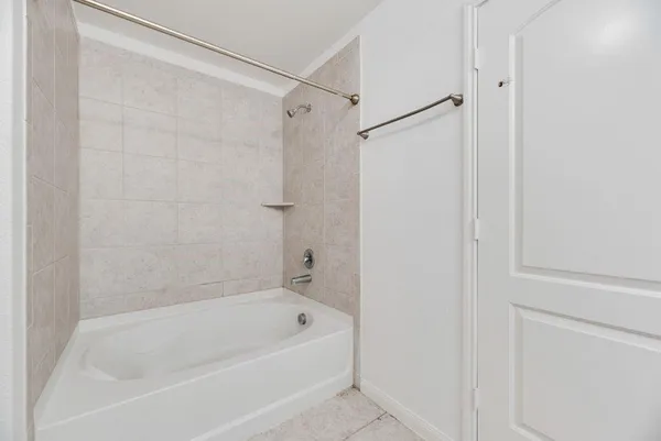 $2,200 | 1904 Fairbanks Drive, Princeton, TX 75407