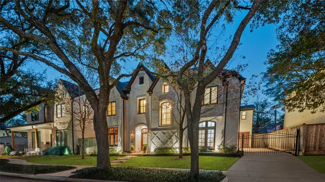 $2,275,000 | 2632 Robinhood Street, Houston, TX 77005