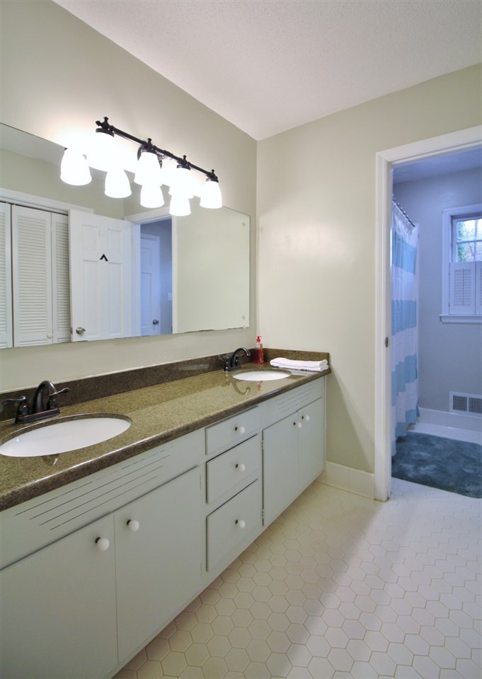 436 Ransdell Drive Spartanburg, SC 29307 - Photo 12 of 25 Gallery Image 12