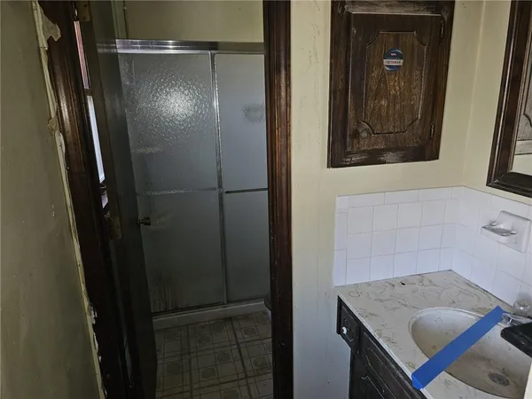 $285,000 | 1632 South Kenwood Street, Olathe, KS 66062