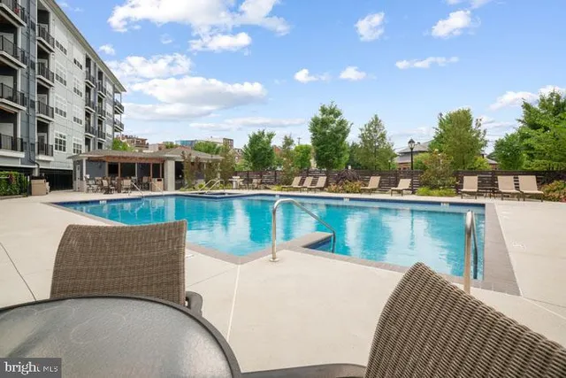 $2,456 | 131 Bridge Street, Unit 1B22210, Phoenixville, PA 19460