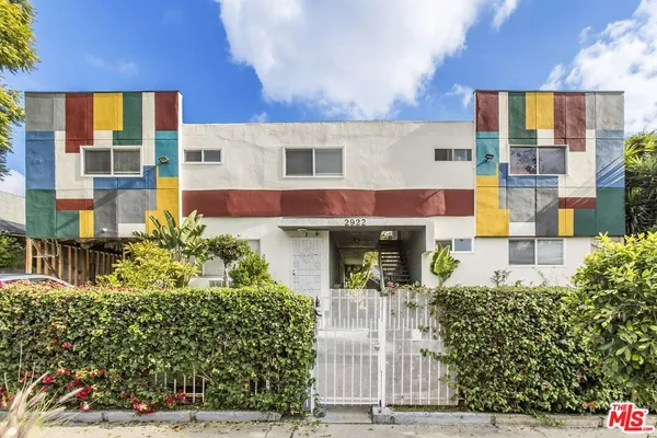 $2,500 | 2922 South Budlong Avenue, Unit 7, Los Angeles, CA 90007