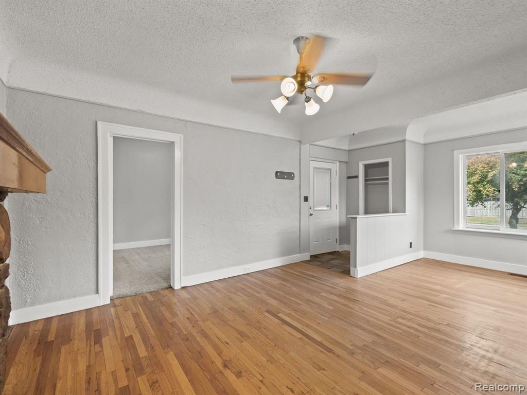 6401 Andersonville Road Waterford, MI 48329 - Photo 11 of 28