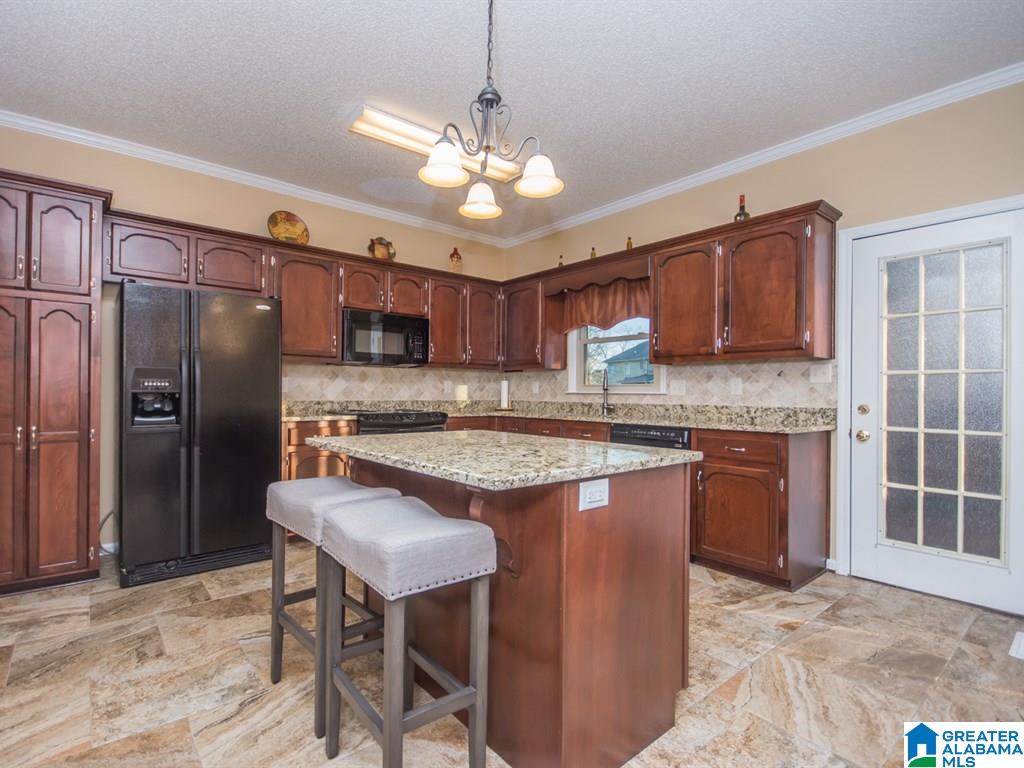 113 Kentwood Lane Alabaster, AL 35007 - Photo 8 of 32