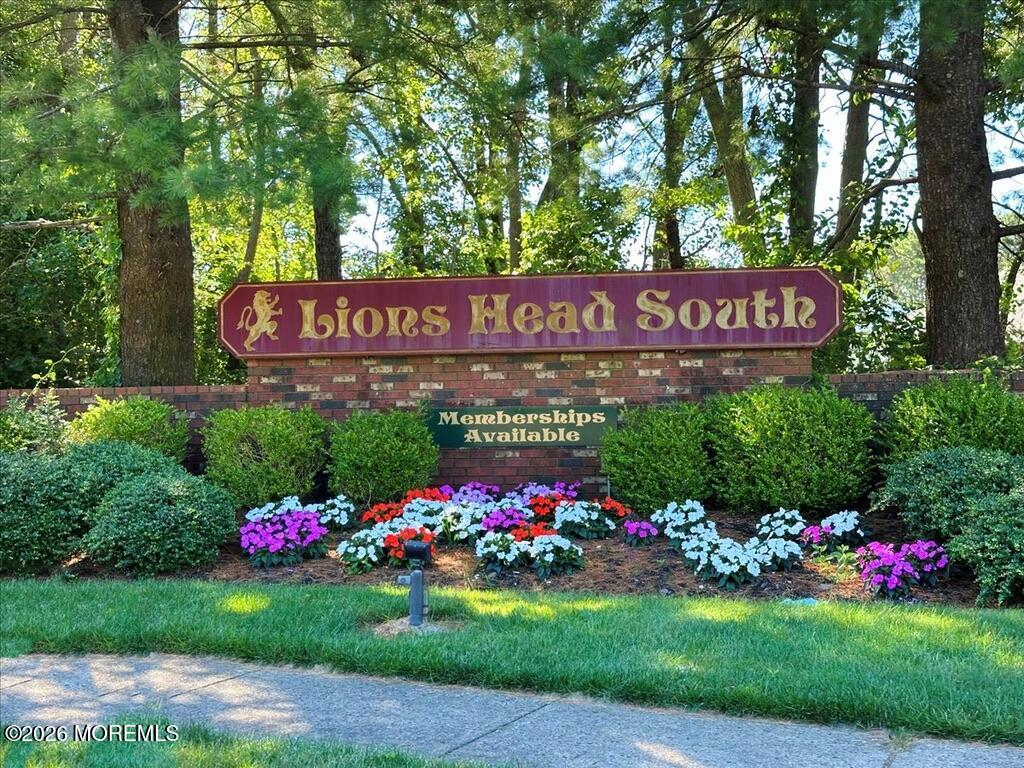 32 Abbey Road Brick, NJ 08723 - Photo 30 of 44 Entrance to Lions Head South