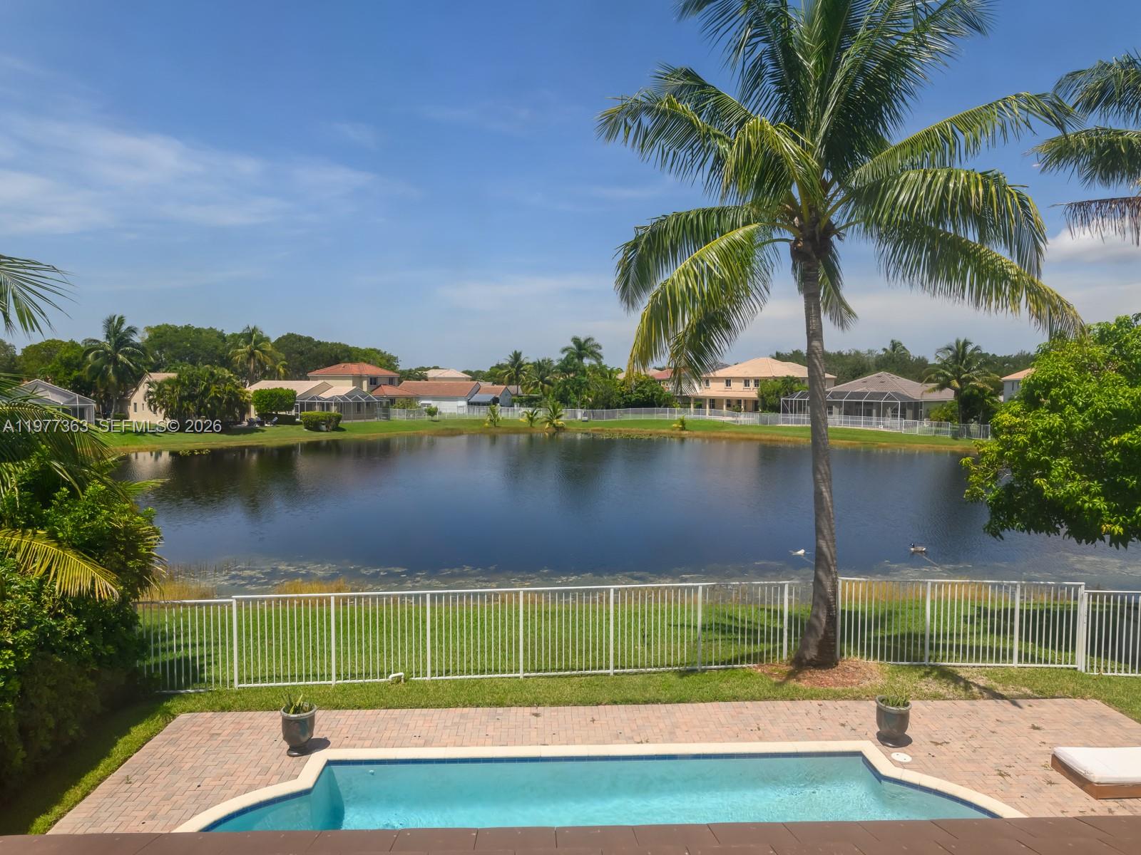 4400 Fox Ridge Drive Weston, FL 33331 - Photo 23 of 43