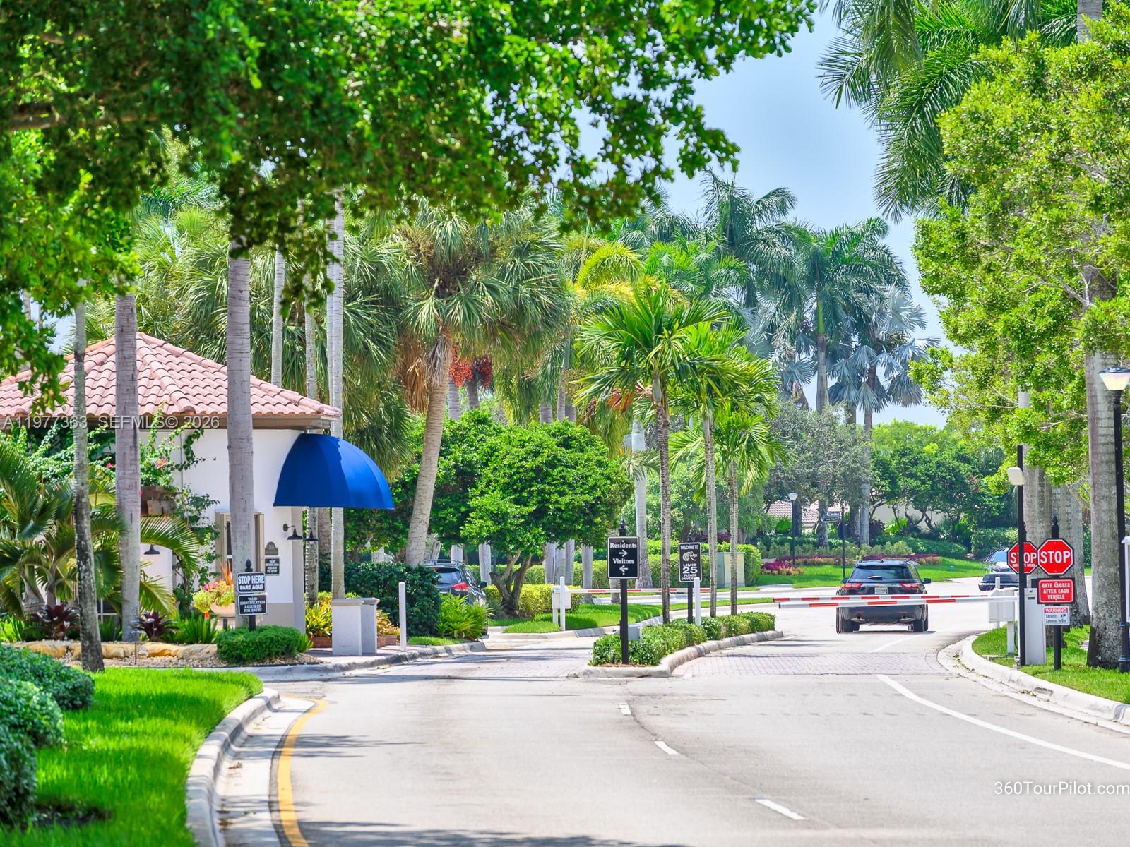 4400 Fox Ridge Drive Weston, FL 33331 - Photo 40 of 43