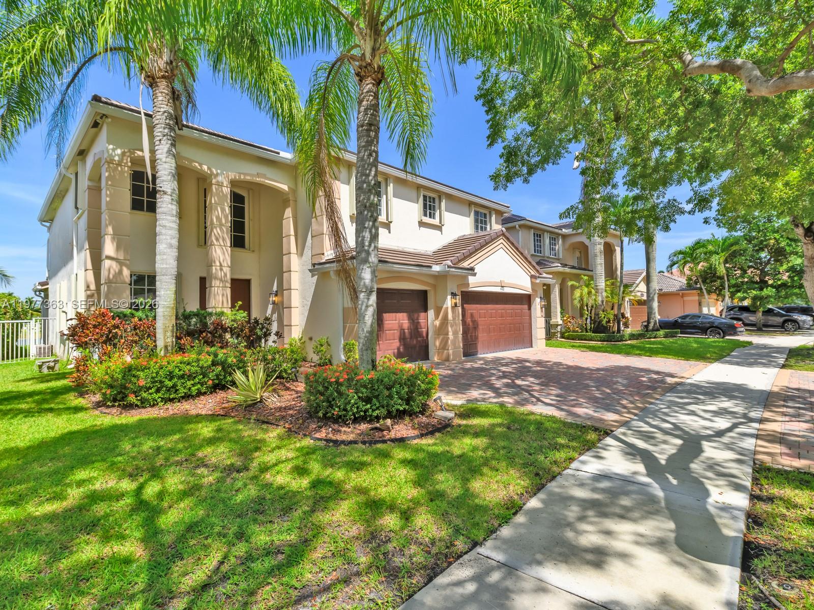 4400 Fox Ridge Drive Weston, FL 33331 - Photo 6 of 43