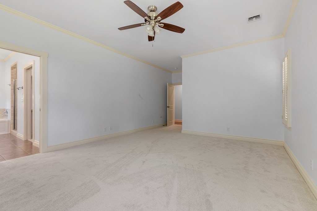 115 Riley Lane Fredericksburg, TX 78624 - Photo 10 of 20 Master bedroom