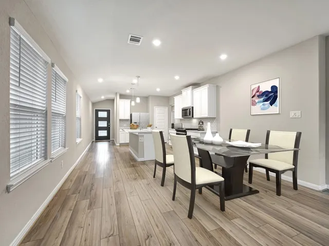 $275,040 | 6638 Lahna Oak Drive, Conroe, TX 77304