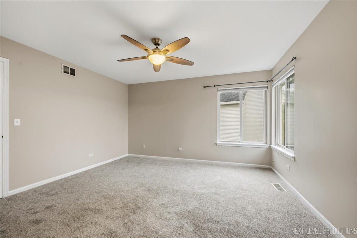 2712 Stockton Road Naperville, IL 60564 - Photo 35 of 43