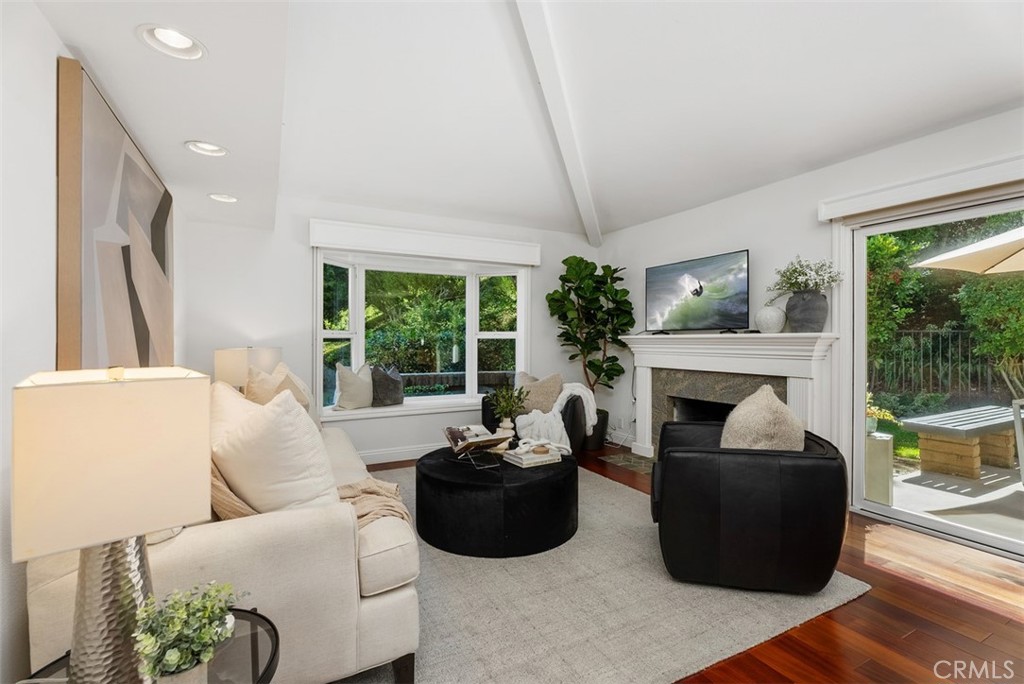 14 Rolling Brook Irvine, CA 92603 - Photo 13 of 37