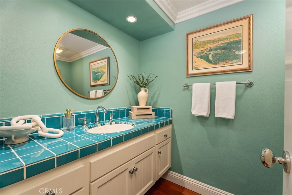 14 Rolling Brook Irvine, CA 92603 - Photo 20 of 37