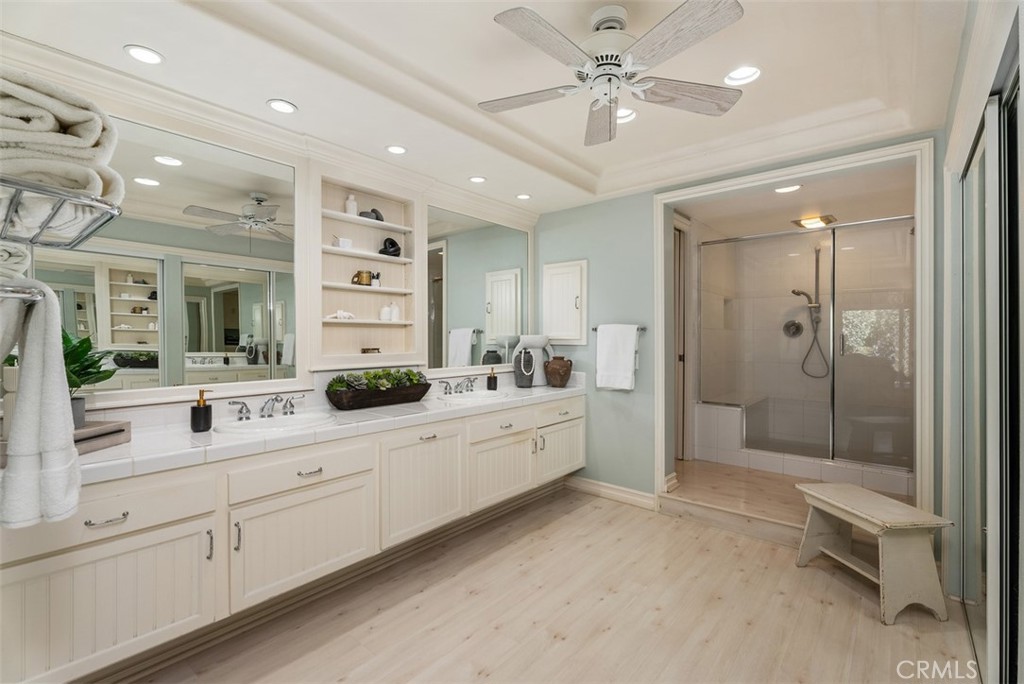 14 Rolling Brook Irvine, CA 92603 - Photo 25 of 37