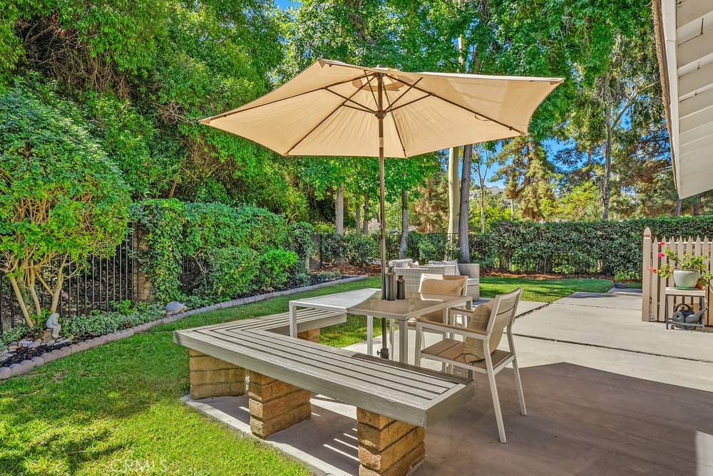 14 Rolling Brook Irvine, CA 92603 - Photo 32 of 37