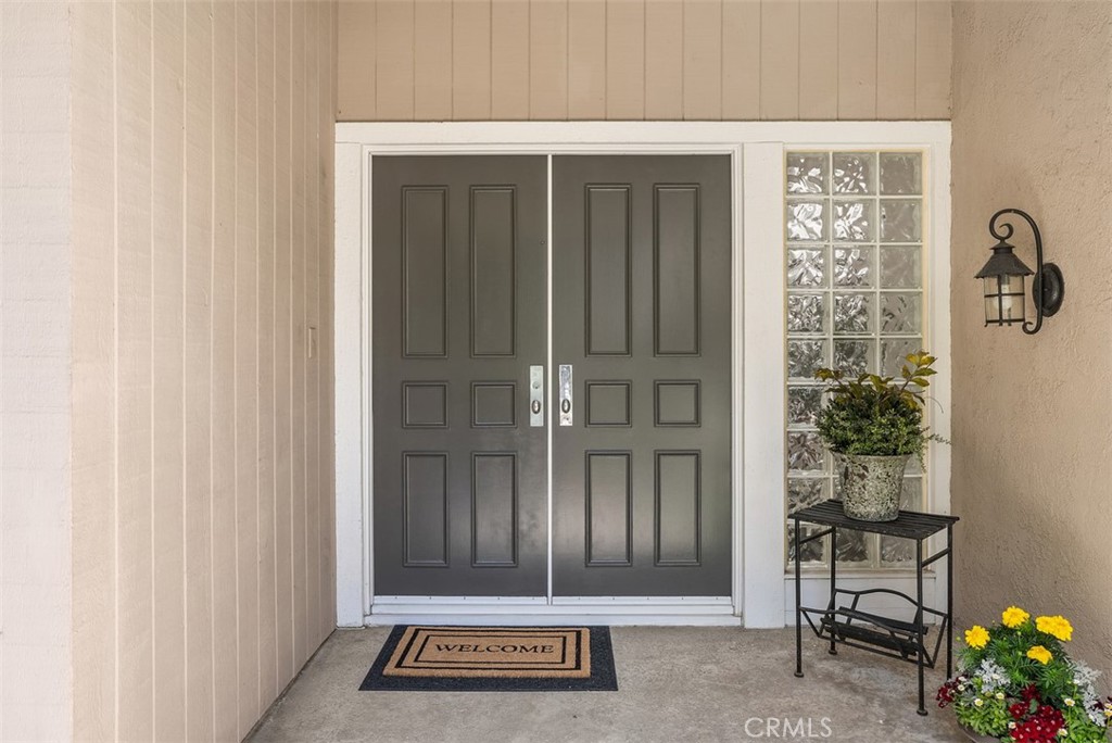 14 Rolling Brook Irvine, CA 92603 - Photo 6 of 37