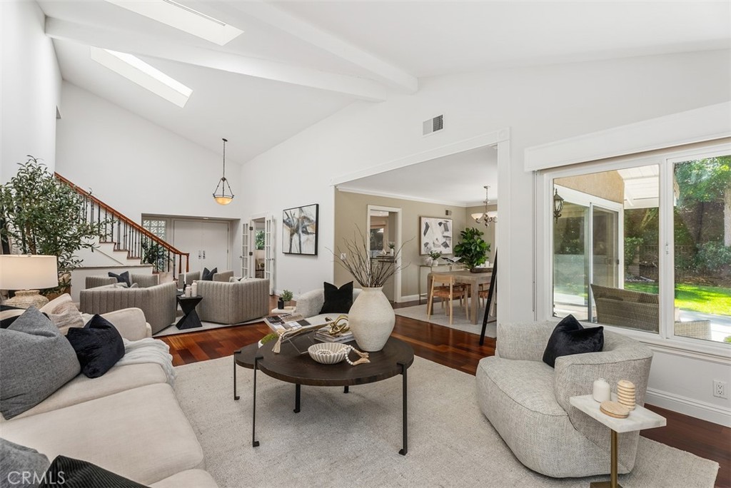 14 Rolling Brook Irvine, CA 92603 - Photo 10 of 37