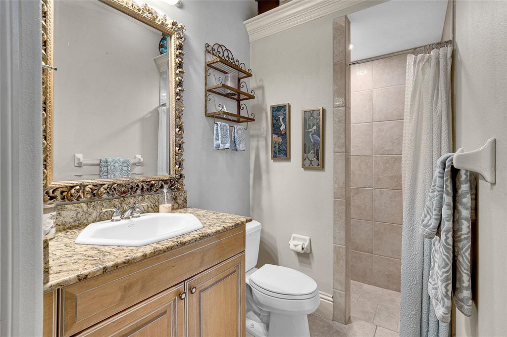 8707 Silverthorn Road Seminole, FL 33777 - Photo 28 of 58