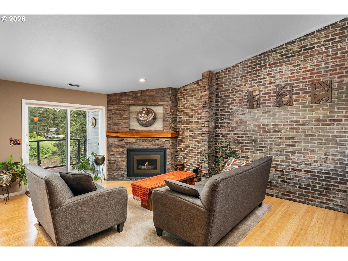 1840 Rees Hill Road Southeast, Unit 19 Salem, OR 97306 - Photo 6 of 34 a living room with furniture windows and a fireplace