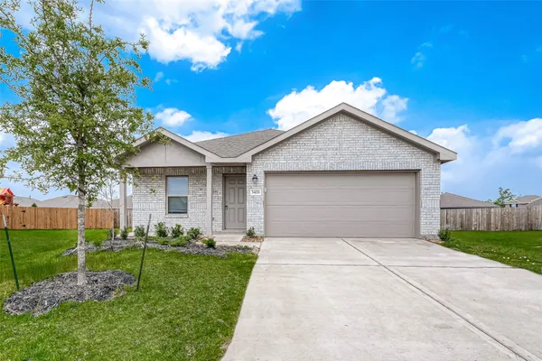 $2,050 | 3426 Golden Amber Court, Richmond, TX 77406