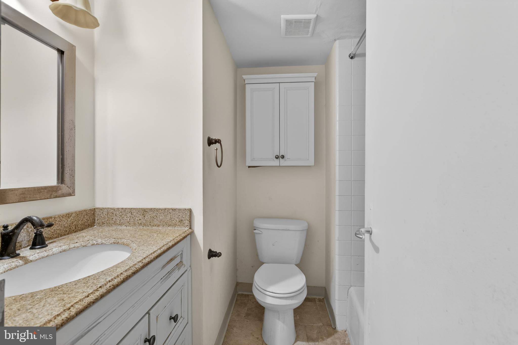 604 South Washington Square, Unit 2506 Philadelphia, PA 19106 - Photo 13 of 26