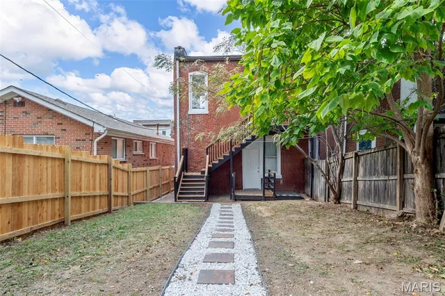 $205,000 | 3736 Oregon Avenue, St. Louis, MO 63118