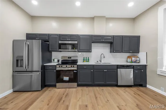 $205,000 | 3736 Oregon Avenue, St. Louis, MO 63118