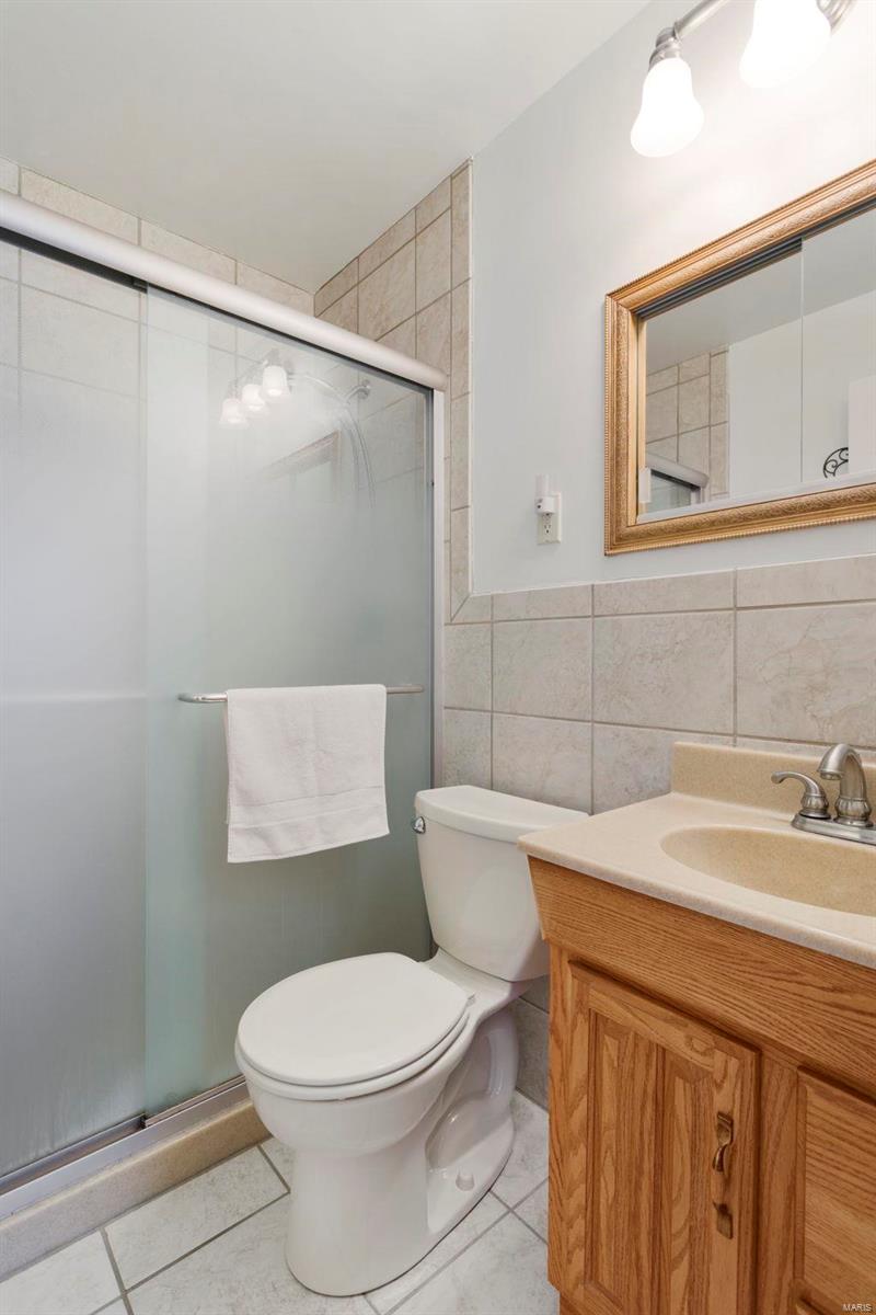 2560 Derhake Road Florissant, MO 63033 - Photo 10 of 31 Gallery Image 10