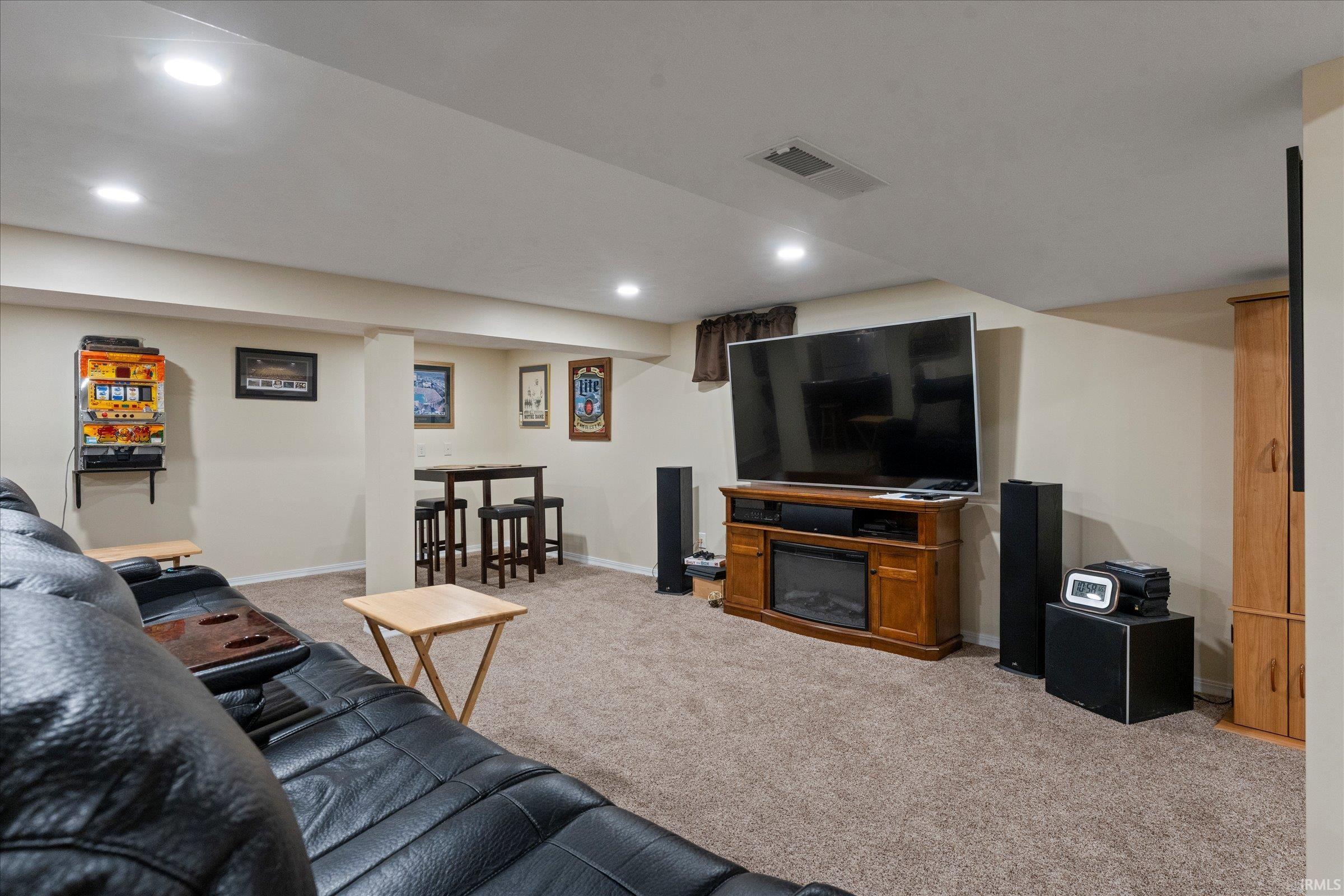 53097 Old Farm Road Elkhart, IN 46514 - Photo 23 of 47
