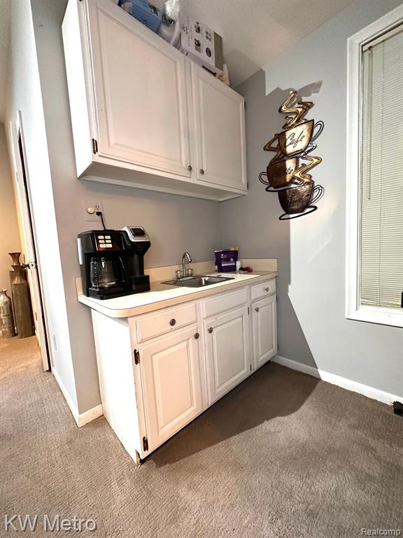 2724 Trafford Road Royal Oak, MI 48073 - Photo 9 of 22