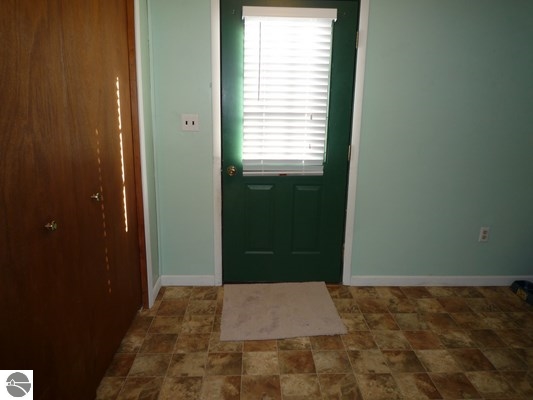 1704 South Coleman Road Shepherd, MI 48883 - Photo 17 of 39 1785828-16.JPG