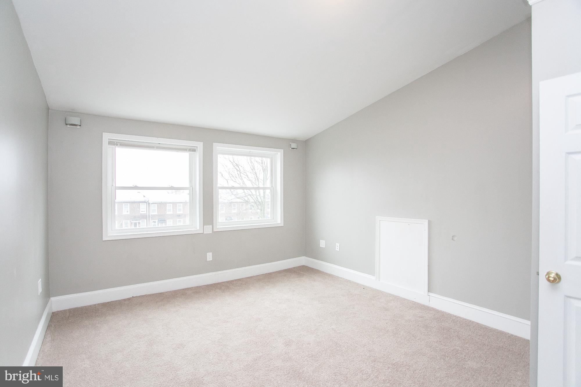 235 Roxborough Avenue Philadelphia, PA 19128 - Photo 10 of 31