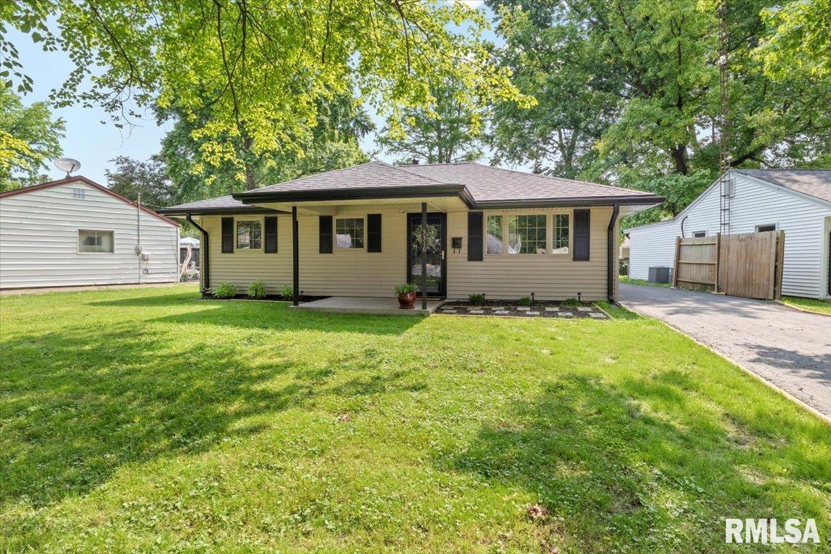 3316 Buckner Street Springfield, IL 62703 - Photo 4 of 26