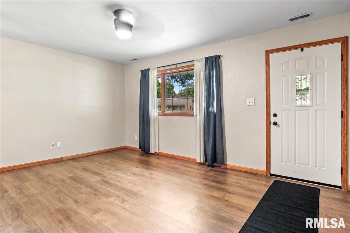 3316 Buckner Street Springfield, IL 62703 - Photo 8 of 26