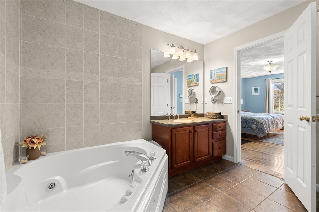 79 Spencer Knowles Road Rowley, MA 01969 - Photo 18 of 42 Gallery Image 18