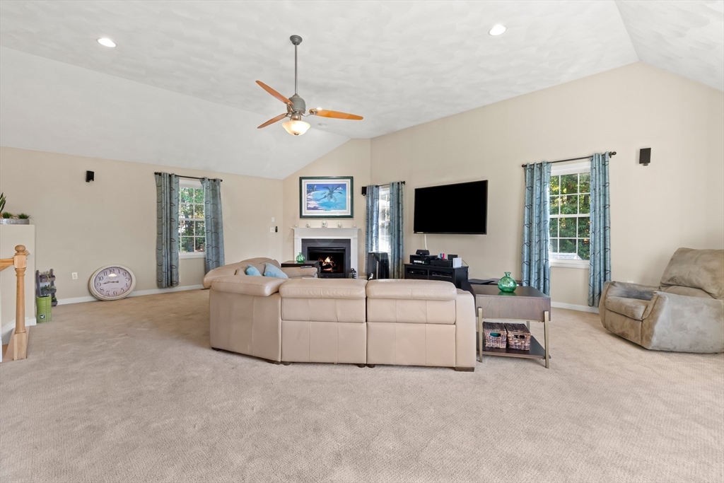 79 Spencer Knowles Road Rowley, MA 01969 - Photo 6 of 42 Gallery Image 6