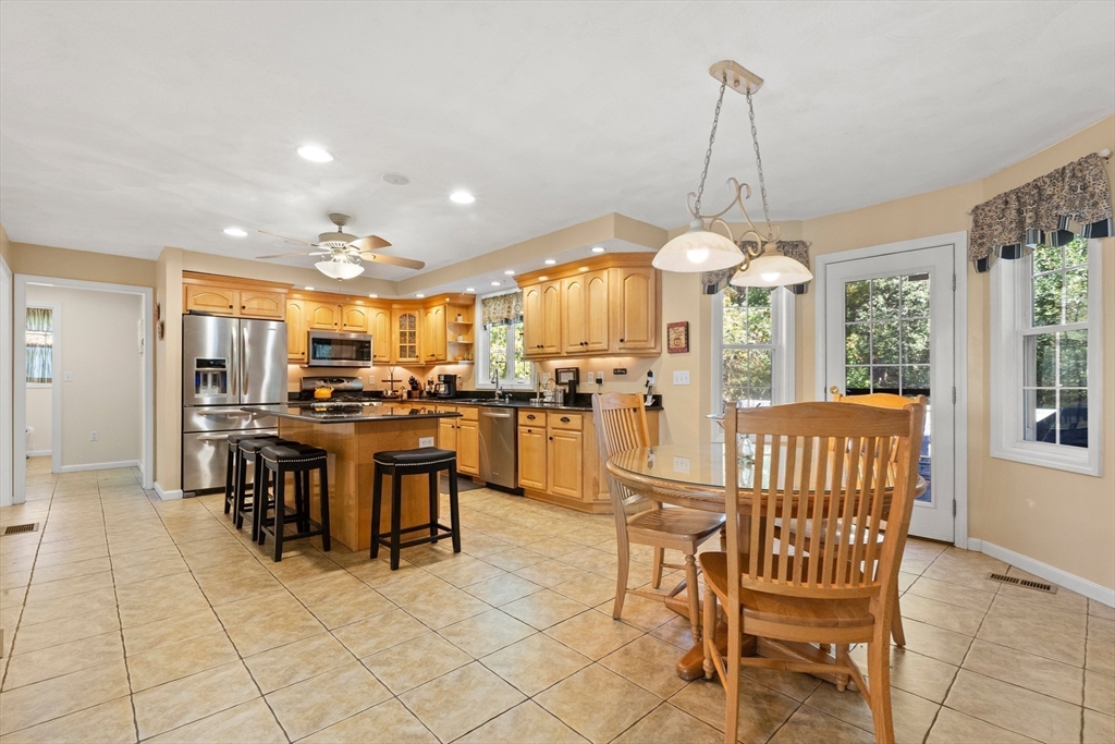 79 Spencer Knowles Road Rowley, MA 01969 - Photo 7 of 42 Gallery Image 7