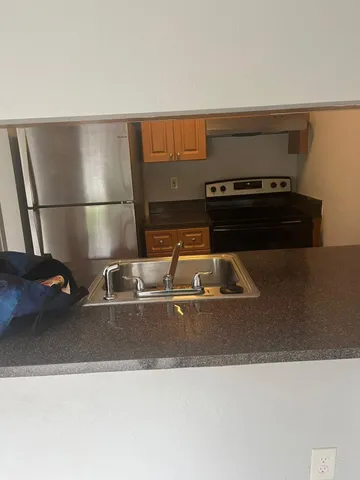 a close view of stove